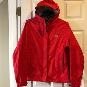 Northface women’s raincoat. Pink color. Size Medium.